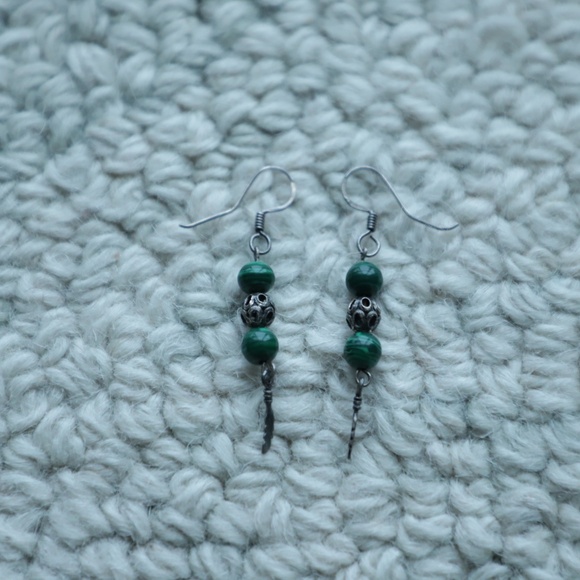 Malachite Gem Earrings - Picture 4 of 4